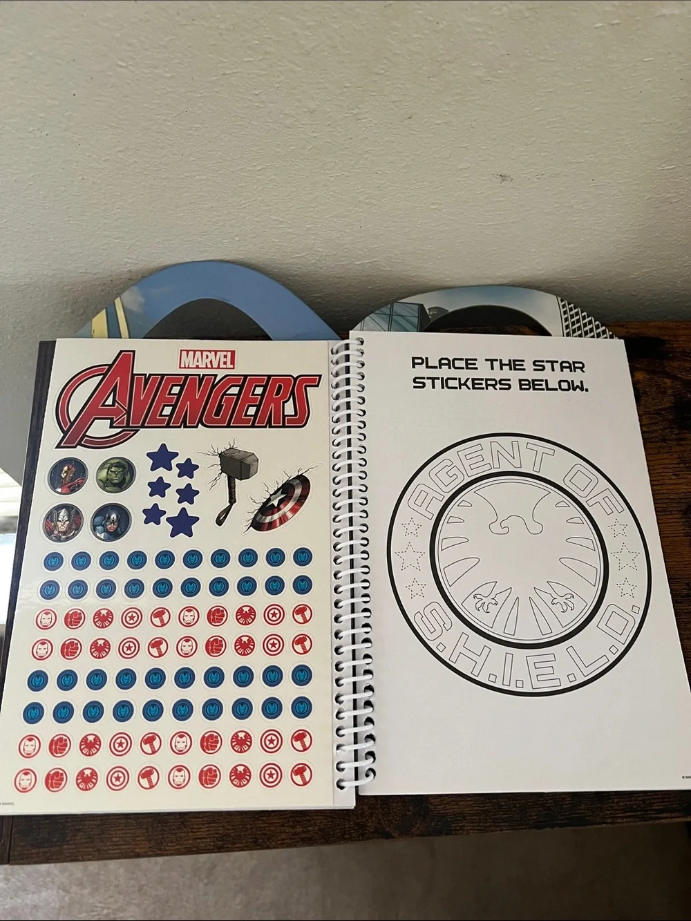 Marvel avengers stationary